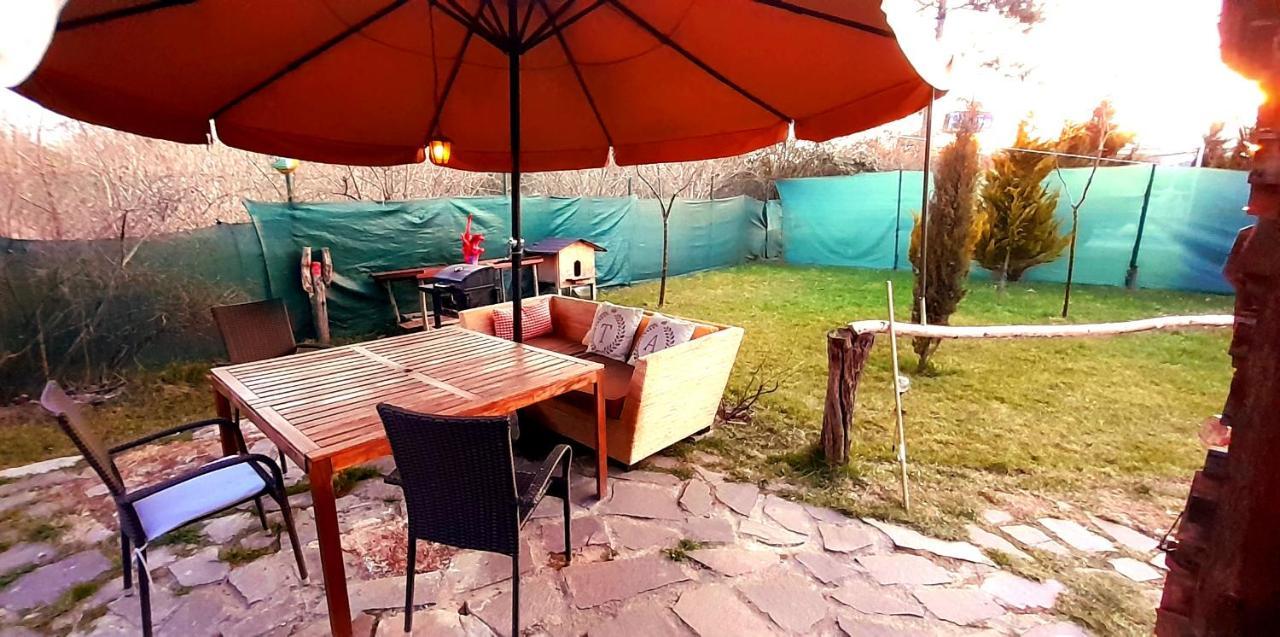 Tiny House In The City Prague Extérieur photo